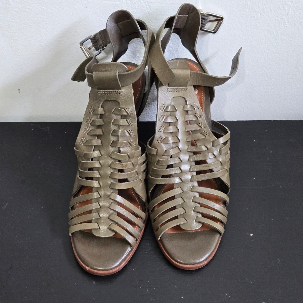 Gianni Bini Heart Braker Olive Green Leather Caged Gladiator Block‎ Heels 7M